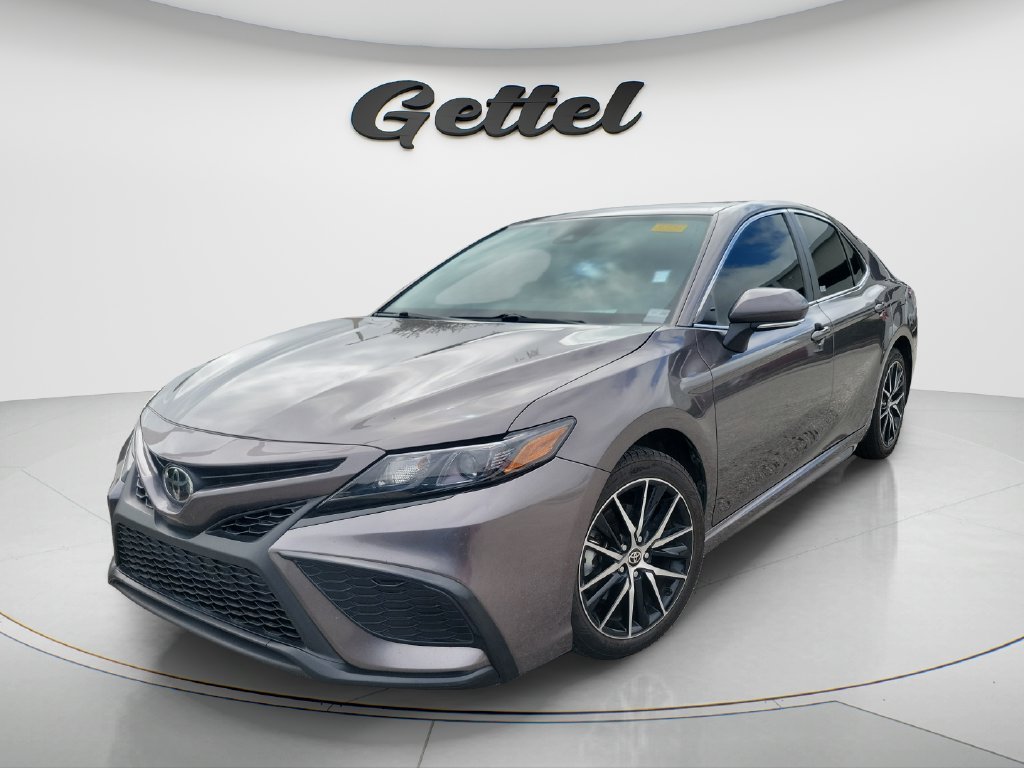 Used 2024 Gray Toyota SE image 1