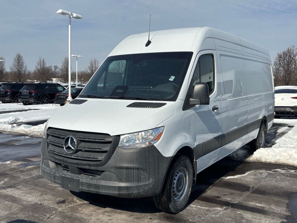2026 Mercedes-Benz Sprinter 2500 170 WB HO High Roof's photo