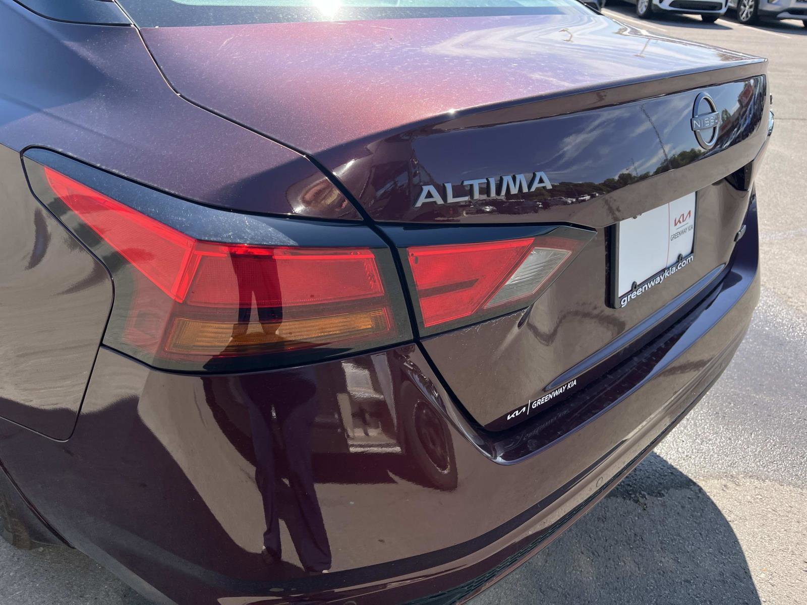 2024 Nissan Altima SV - Photo 10