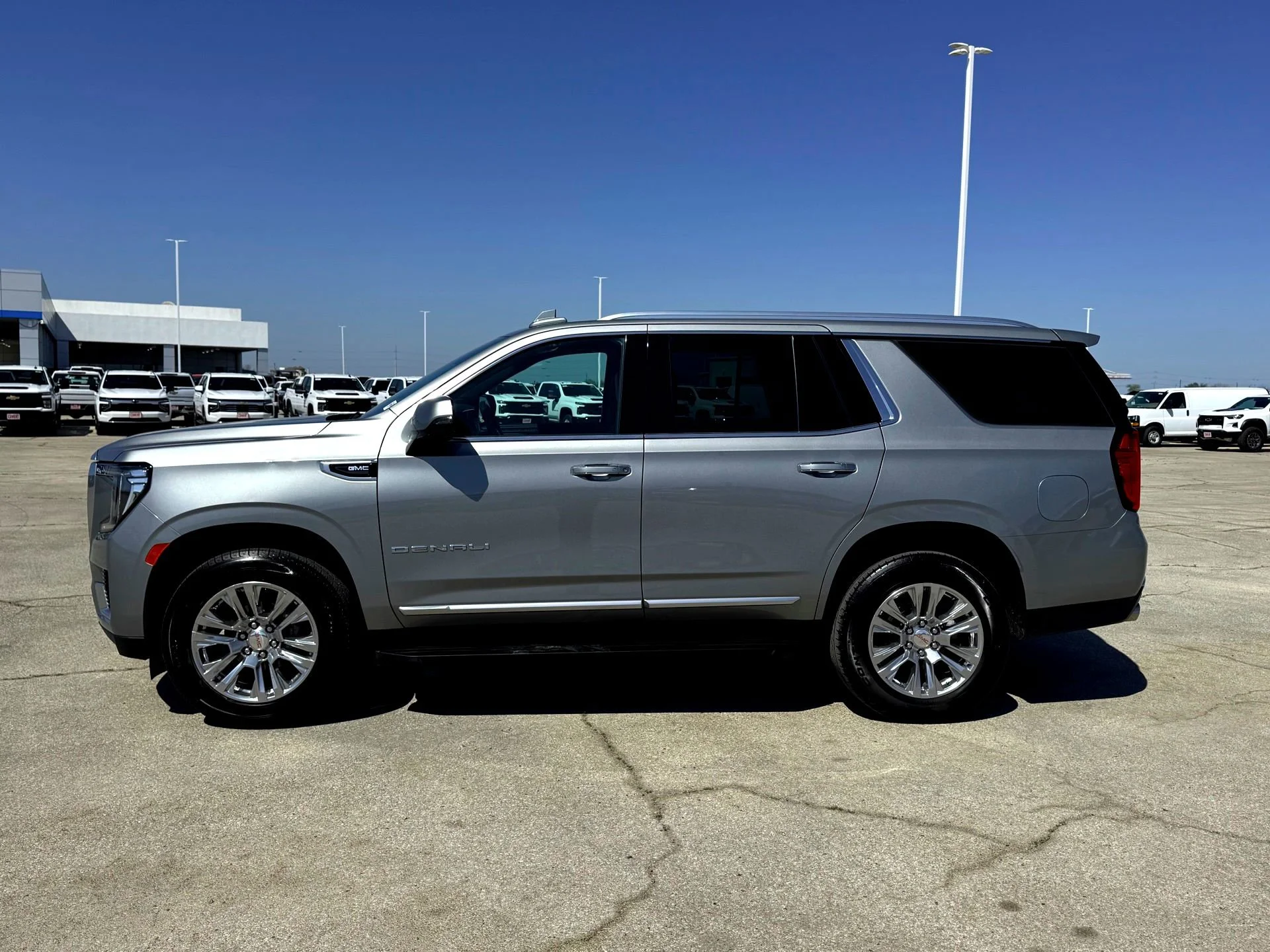 Used 2024 Sterling Metallic GMC Denali image 10