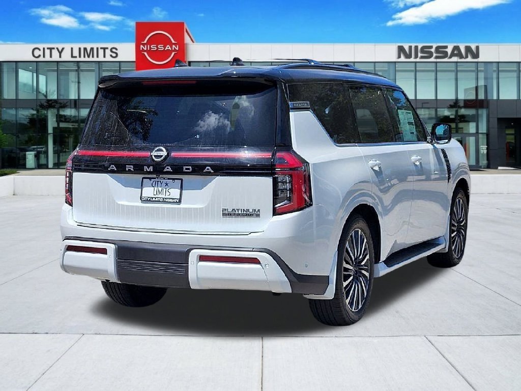 New 2026 Everest White TriCoat / Super Black Two-tone Nissan Platinum Reserve image 10