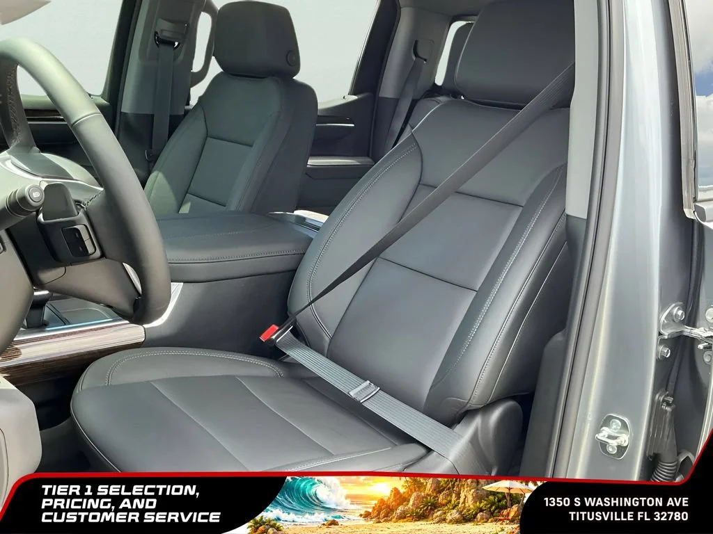New 2026 Sterling Metallic GMC Elevation image 22