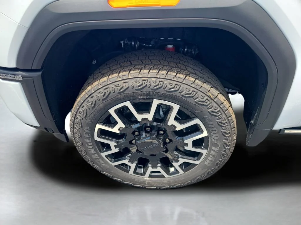New 2026 Glacier White Tricoat GMC Denali image 27