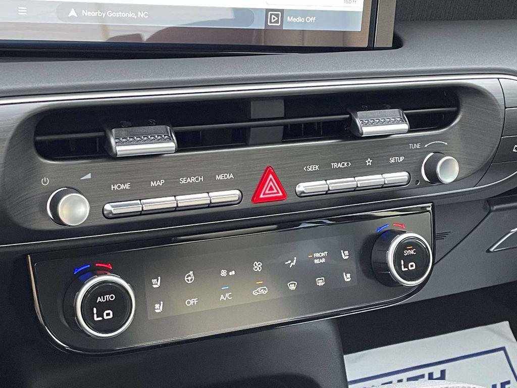New 2026 White Hyundai Limited AWD image 30