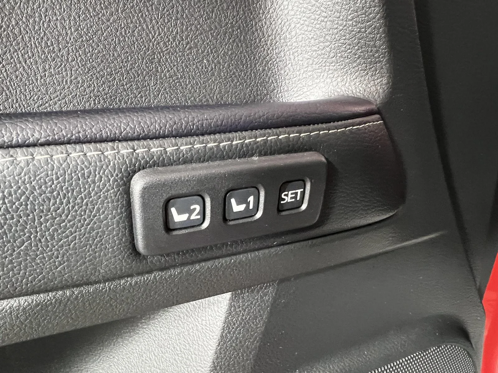 Used 2021 Rd Toyota Limited image 40