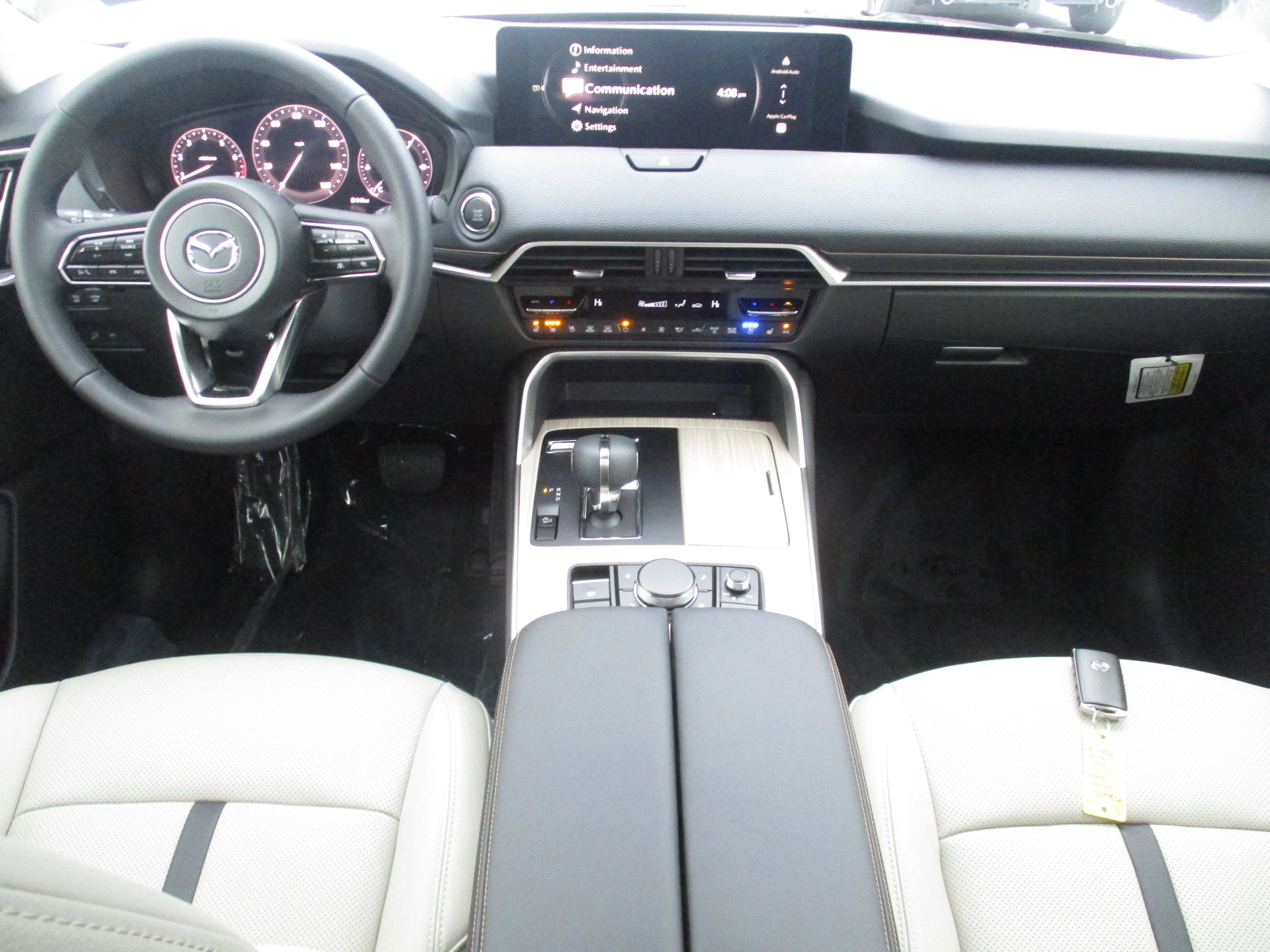 2026 Mazda CX-90 Premium Package - Photo 10