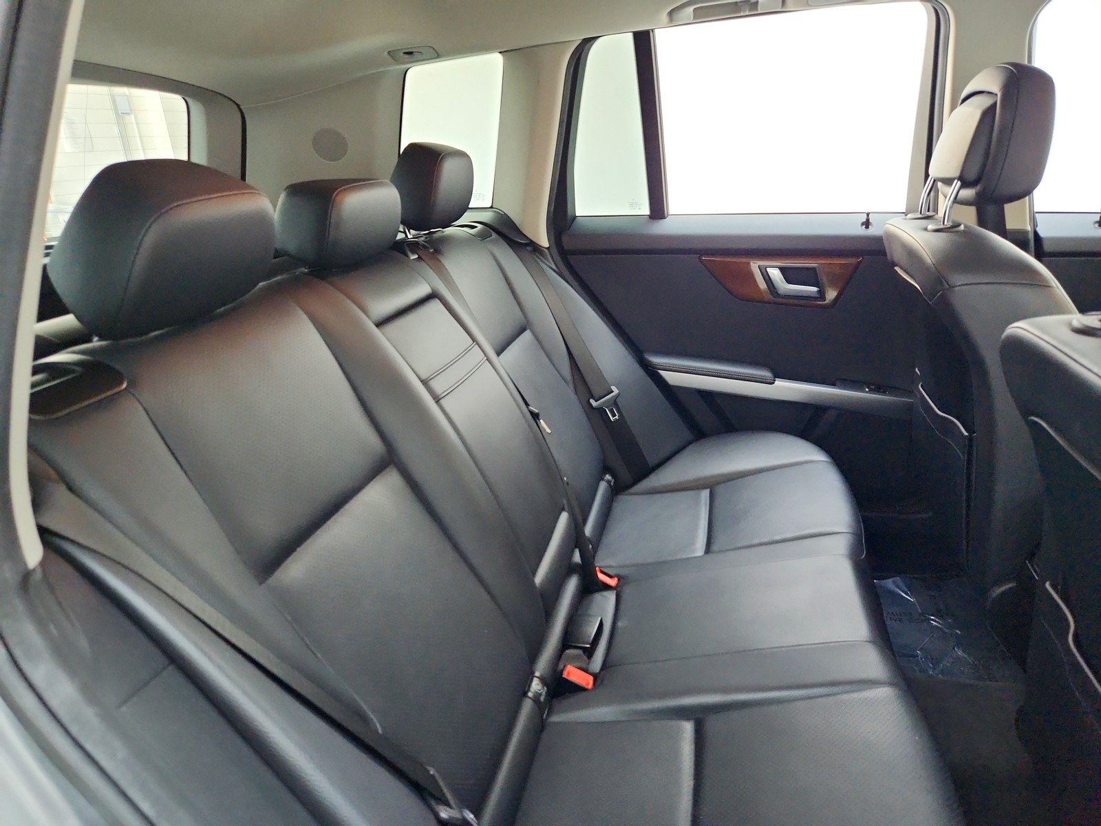 Used 2015 Palladium Silver Metallic Mercedes-Benz GLK 350 image 31