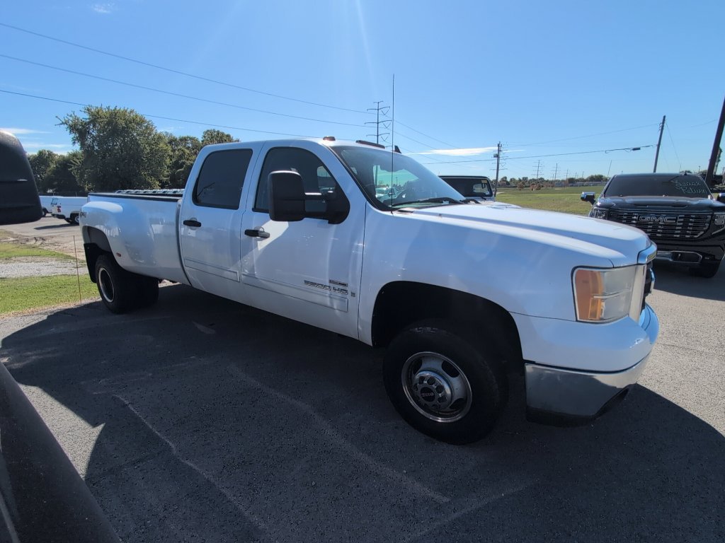 Used 2007 GMC Sierra 3500 SLE1 with VIN 1GTJK33697F567377 for sale in Clarksville, IN