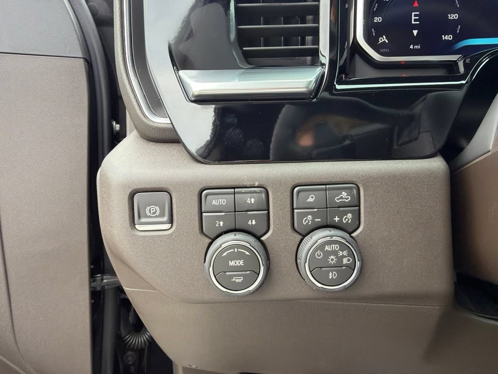 2026 Chevrolet Silverado 1500 LTZ - Photo 31