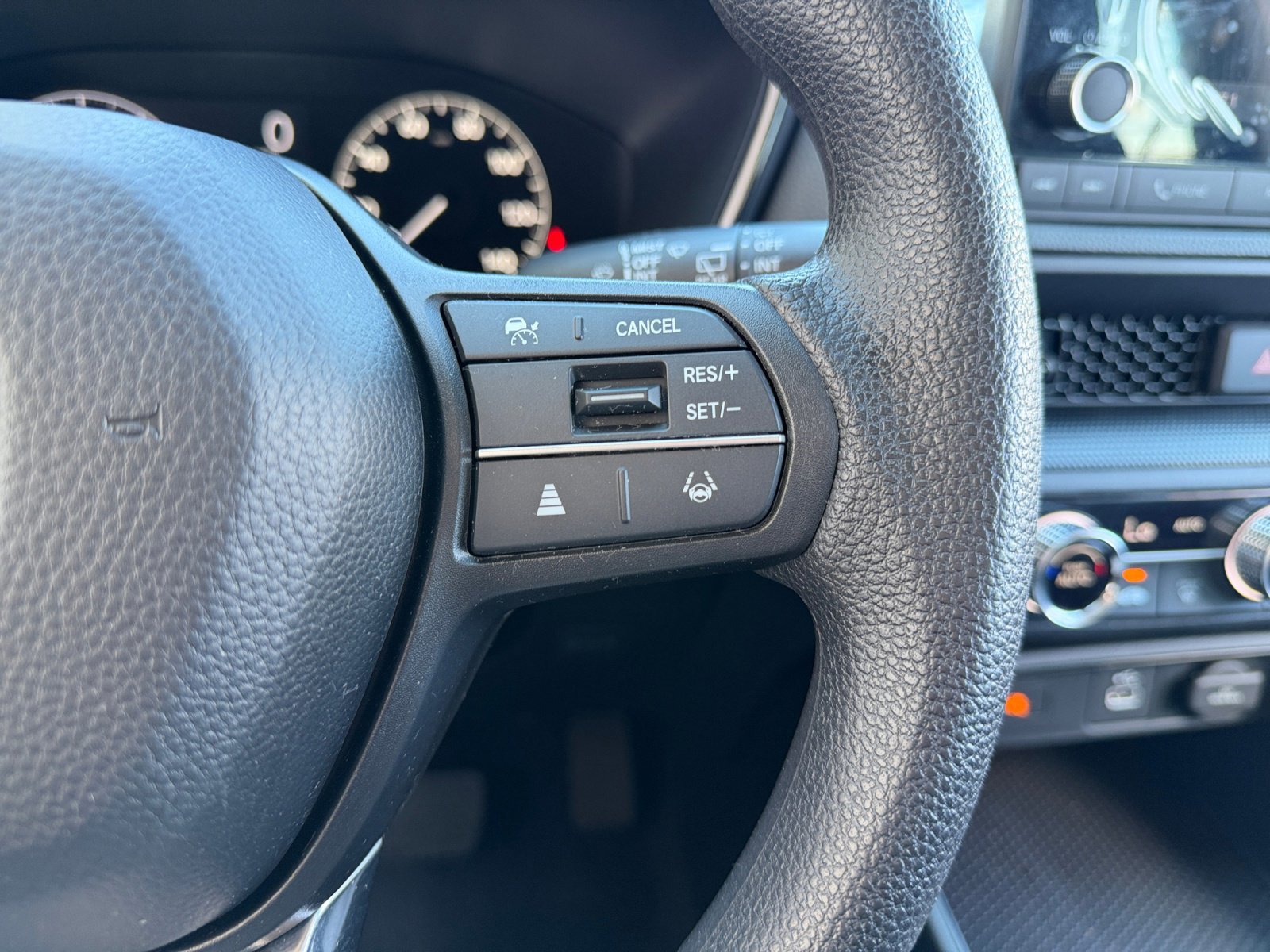 2023 Honda CR-V LX - Photo 12