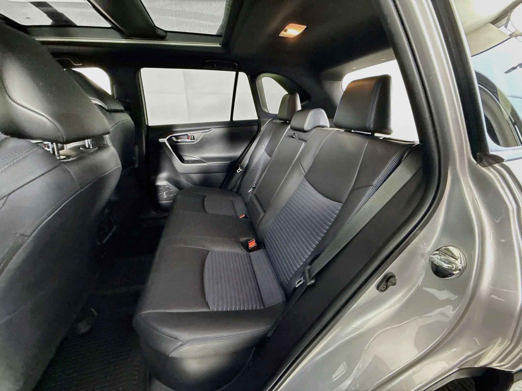 Used 2019 Silver Sky Metallic Toyota Hybrid XSE image 25