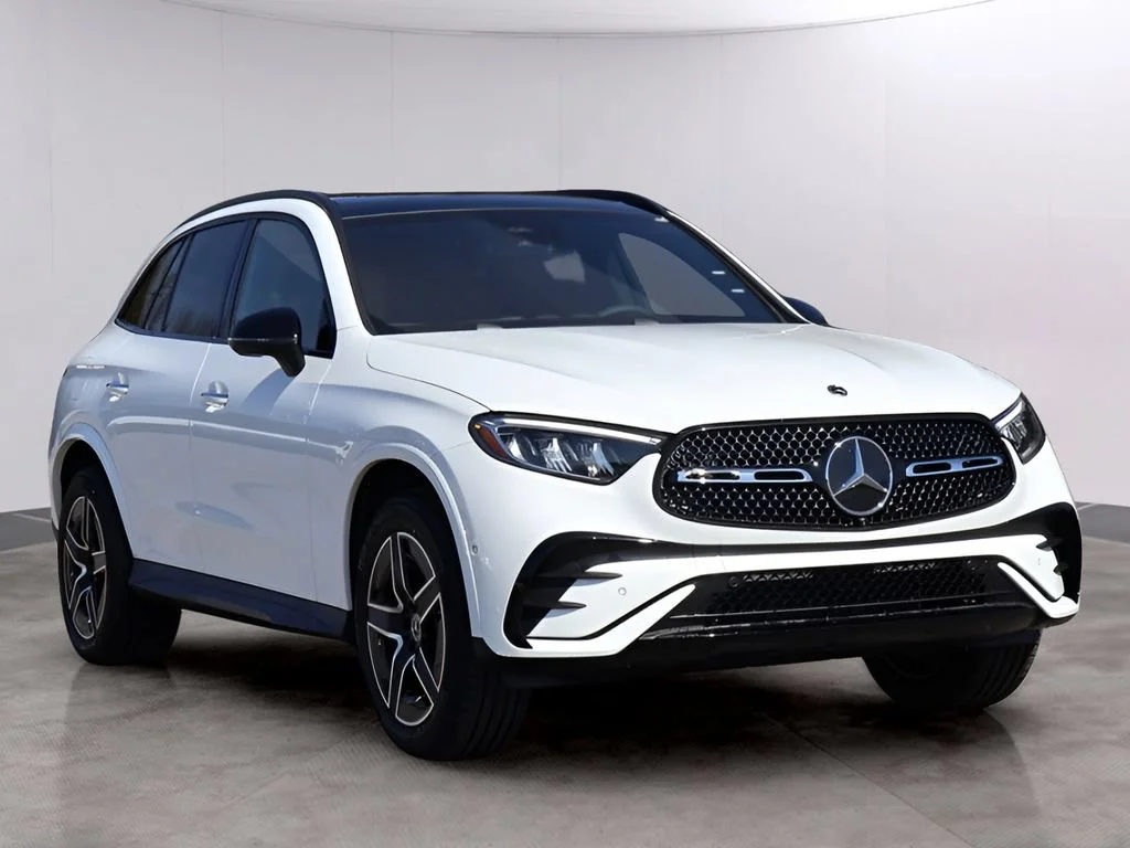 New 2026 Polar White Mercedes-Benz GLC 300 image 45