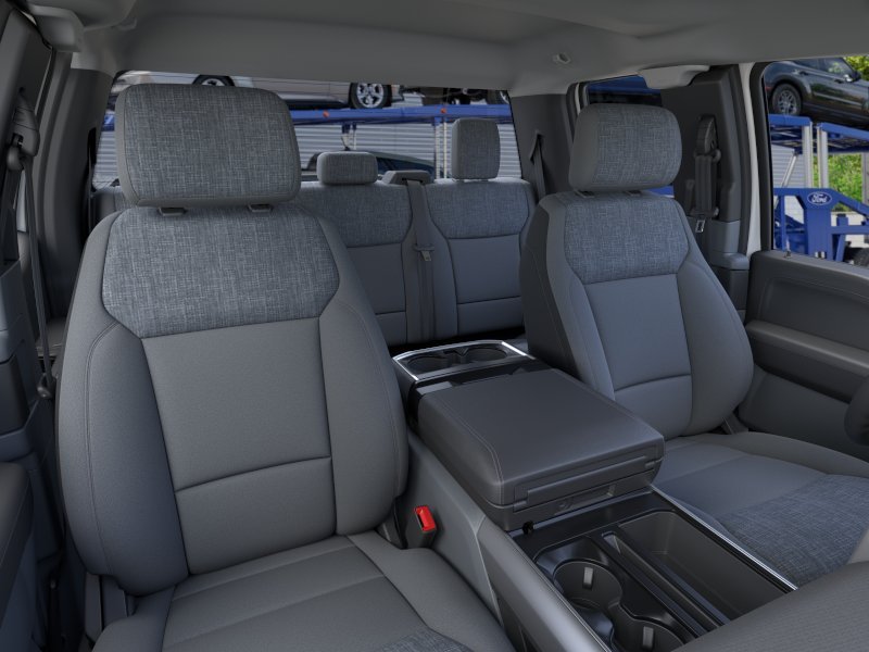 New 2026 Oxford White Ford XLT image 10