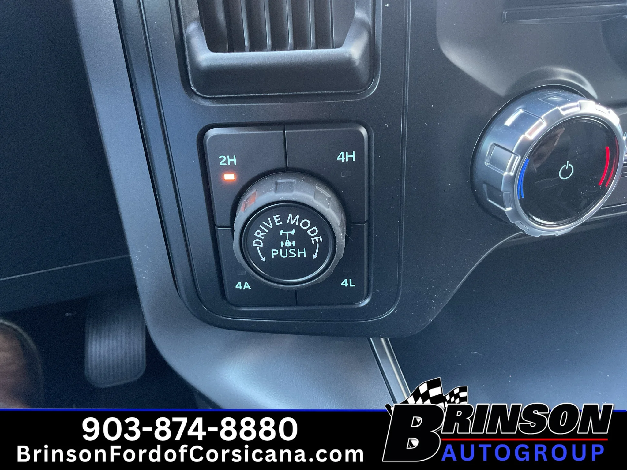 New 2026 Agate Black Metallic Ford Lariat® image 18