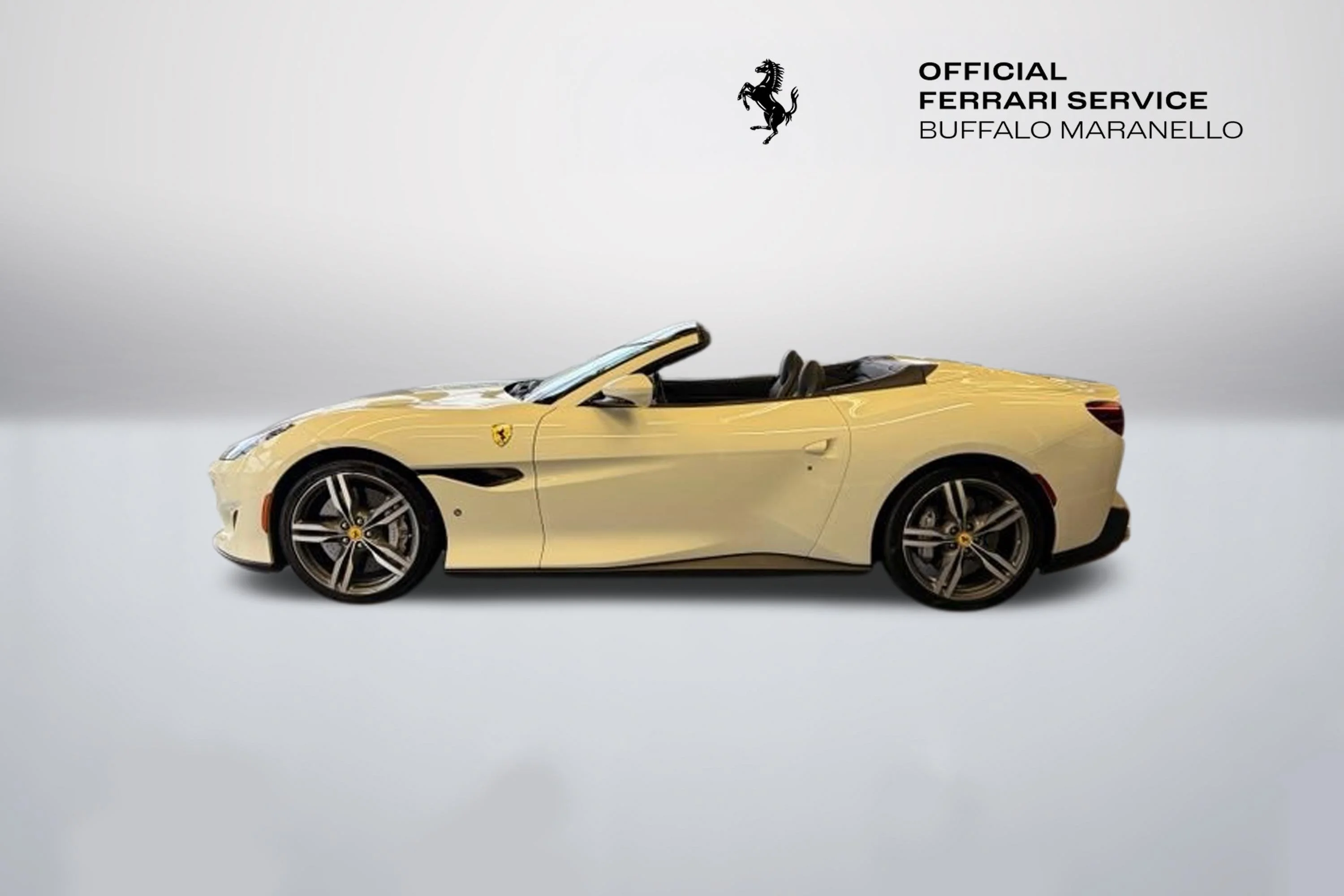 Certified Used 2019 Bianco Avus Ferrari Base image 3