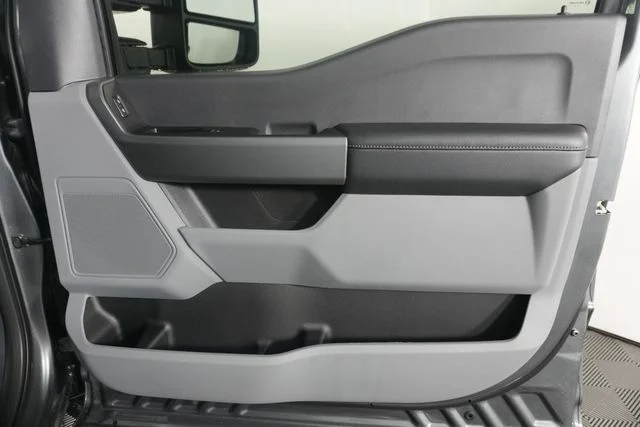 New 2026 Carbonized Gray Metallic Ford F-250® XLT image 37