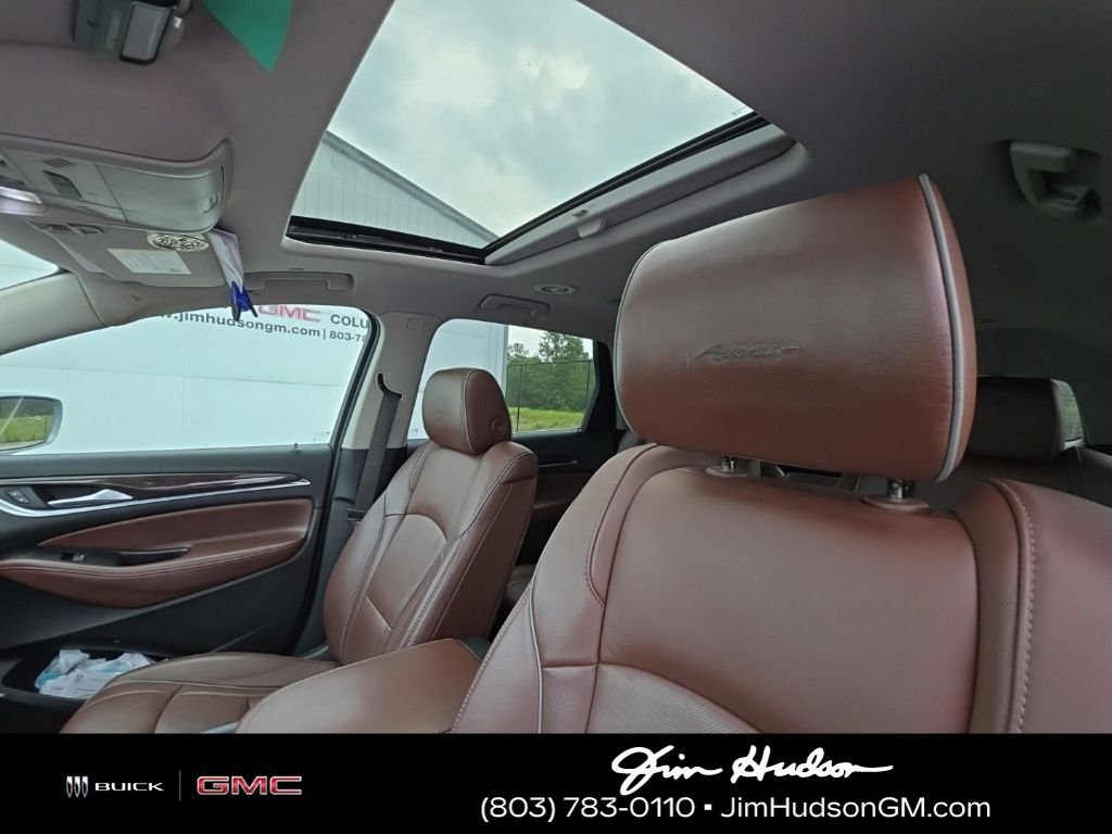 Used 2020 Gray Buick Avenir image 9