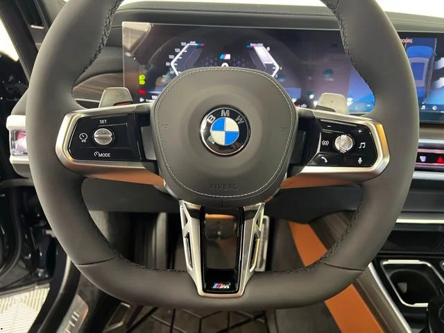 New 2025 Carbon Black Metallic BMW 760i xDrive image 18