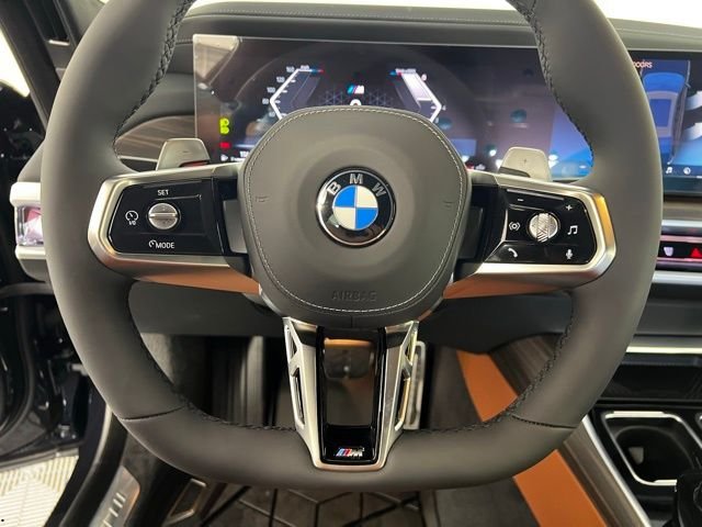 New 2025 Black BMW 760i xDrive image 18