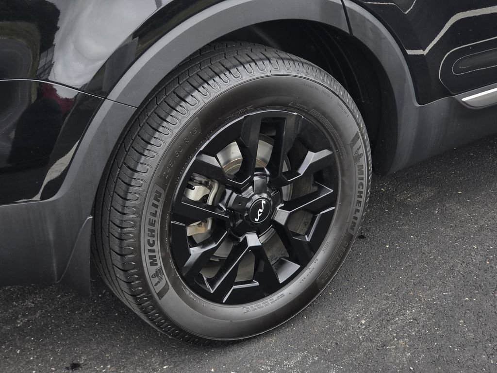 Used 2023 Ebony Black Kia SX-Prestige X-Pro image 40