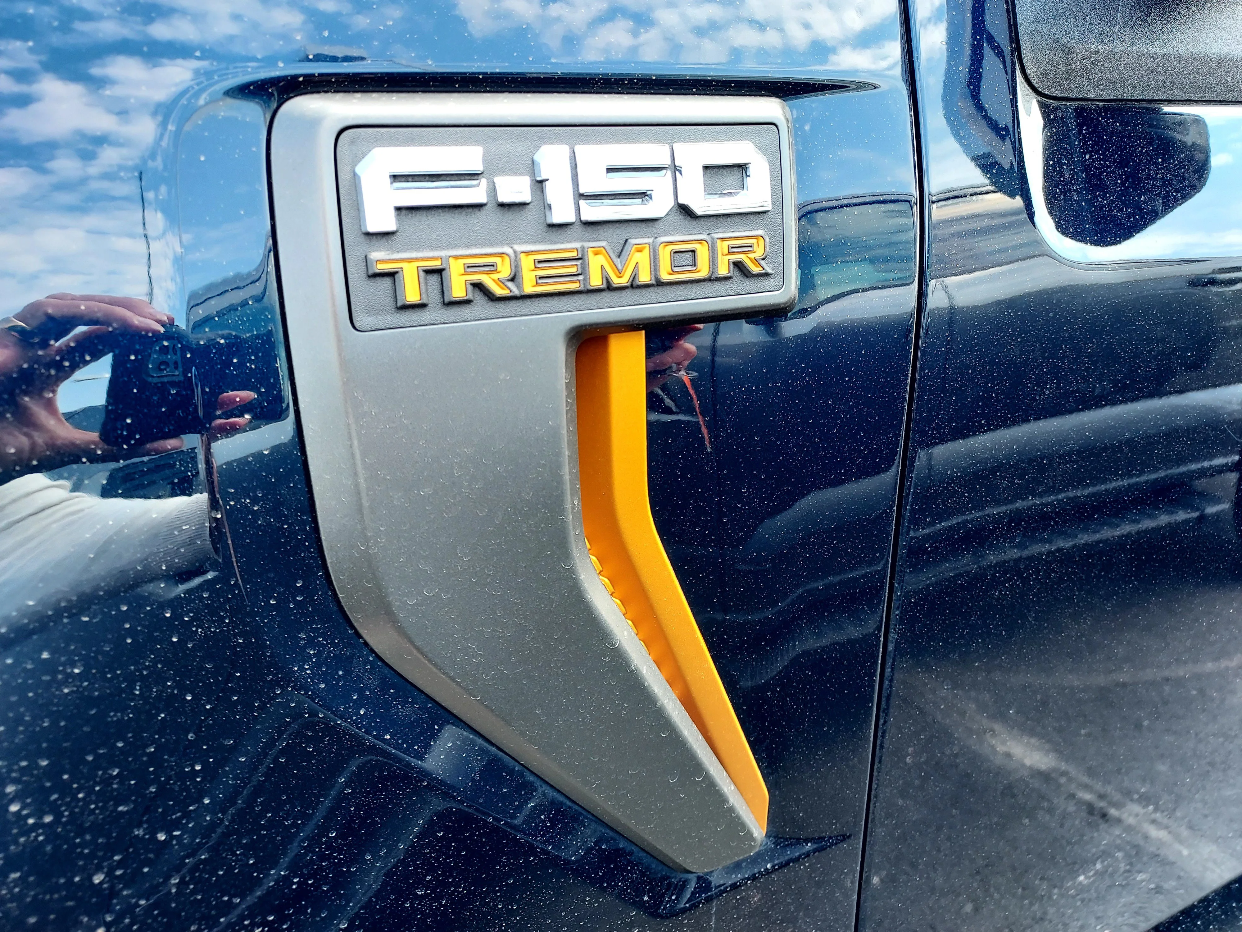 Used 2022 Antimatter Blue Metallic Ford Tremor image 4