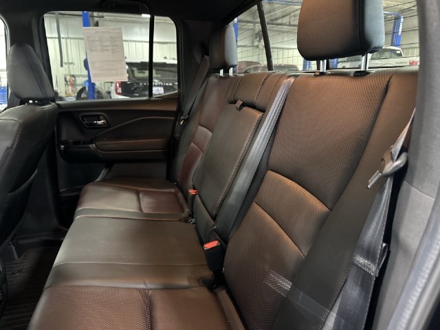 Certified Used 2023 Black Honda Black Edition image 30
