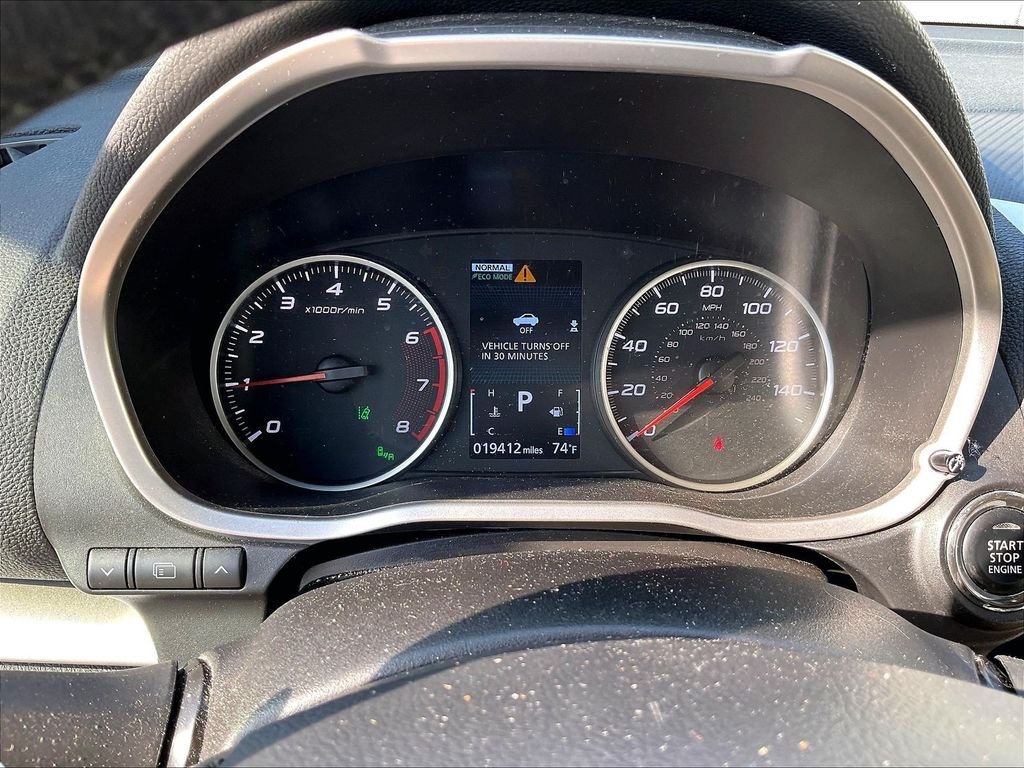 Used 2025 White Mitsubishi SE image 24