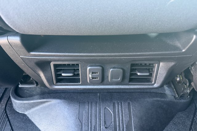 Used 2021 QUICKSILVER METALLIC GMC SLE image 25