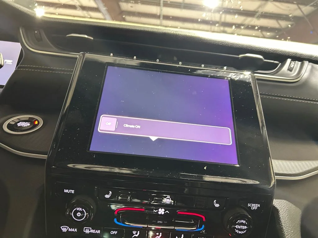 New 2026 White Jeep Laredo image 21