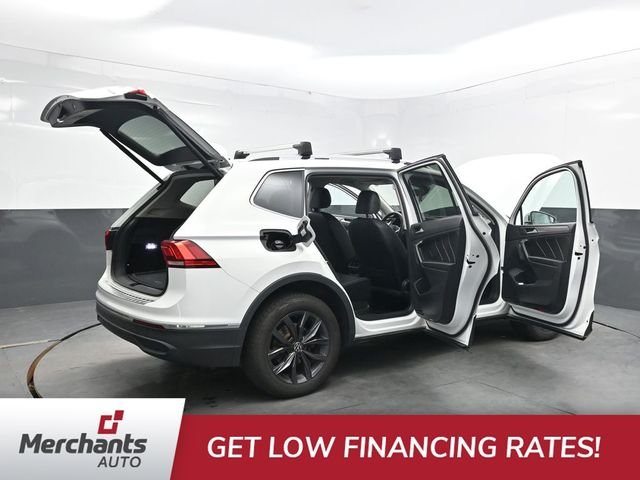 Used 2022 White Volkswagen 2.0T SE image 60