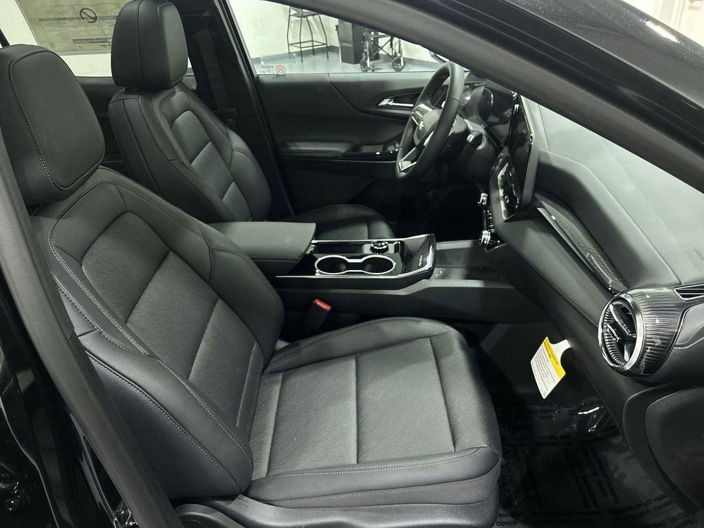 2026 Chevrolet Equinox LT - Photo 26