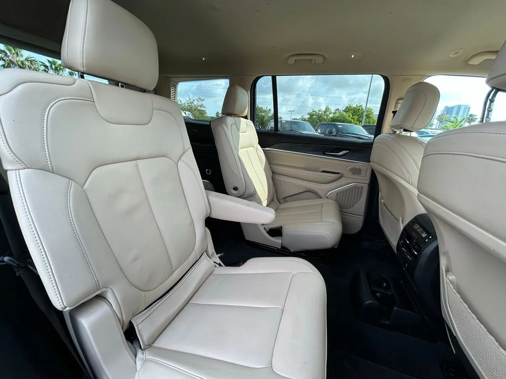 Certified Used 2022 White Jeep Limited image 35
