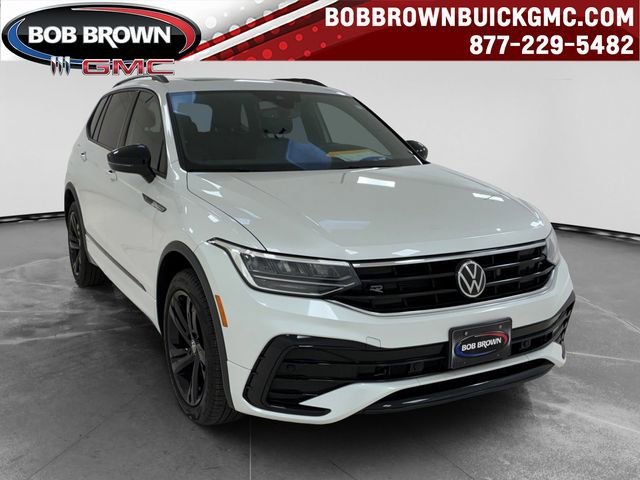 2023 Volkswagen Tiguan 2.0T SE R-Line Black 4Motion's photo