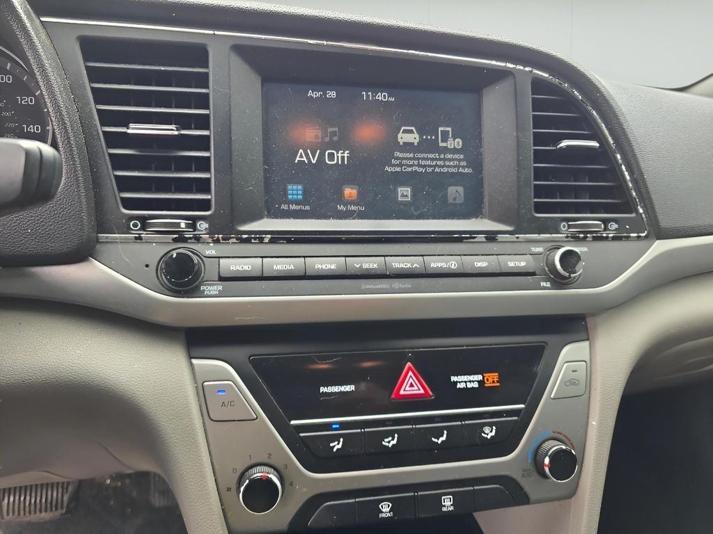 Used 2018 Lakeside Blue Hyundai SEL image 18
