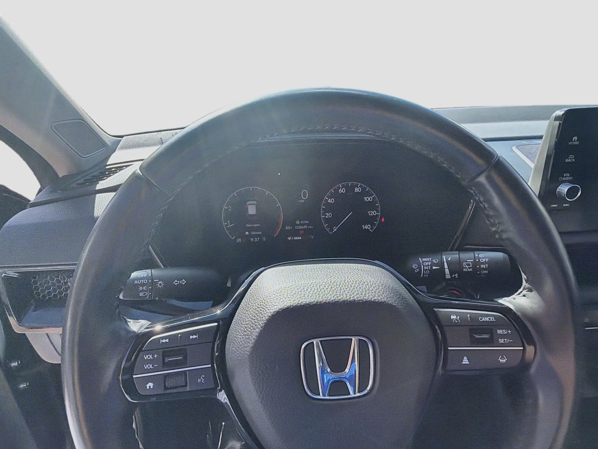 Certified Used 2024 sparkle silver metallic Honda EX-L image 11