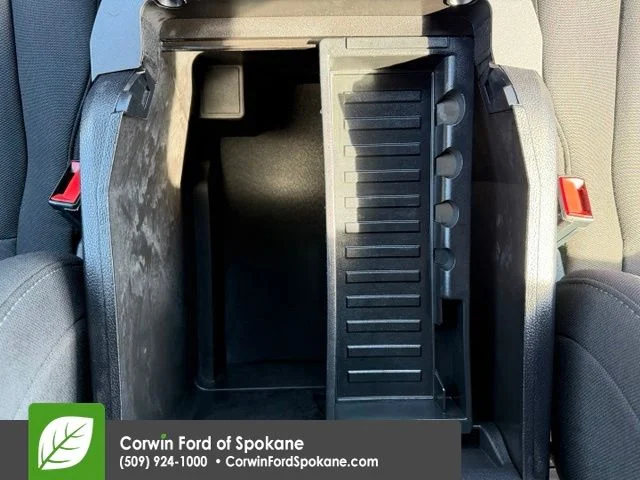 Used 2018 Shadow Black Ford XLT image 33