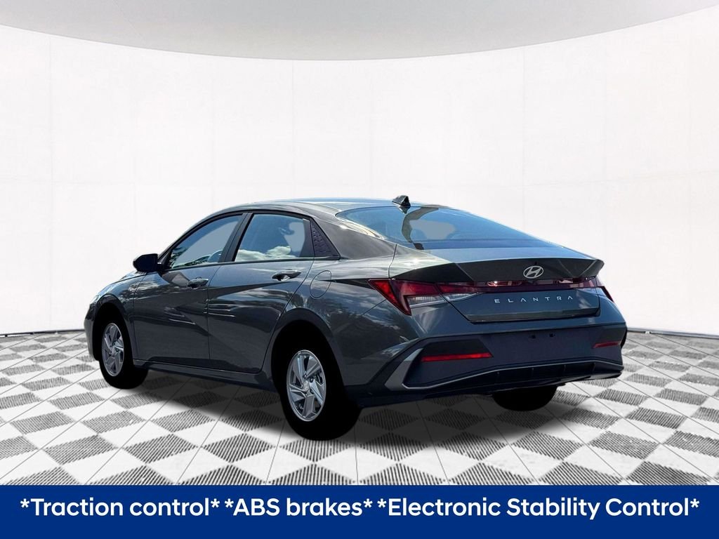 Certified Used 2026 Gray Hyundai SE image 7