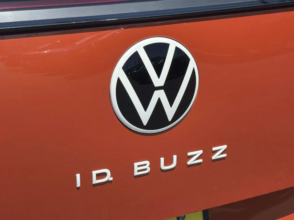 Used 2025 Energetic Orange Volkswagen 1st Edition image 31
