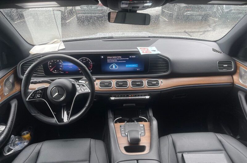 Certified Used 2025 MANUFAKTUR Alpine Gray Mercedes-Benz GLE 450 image 5