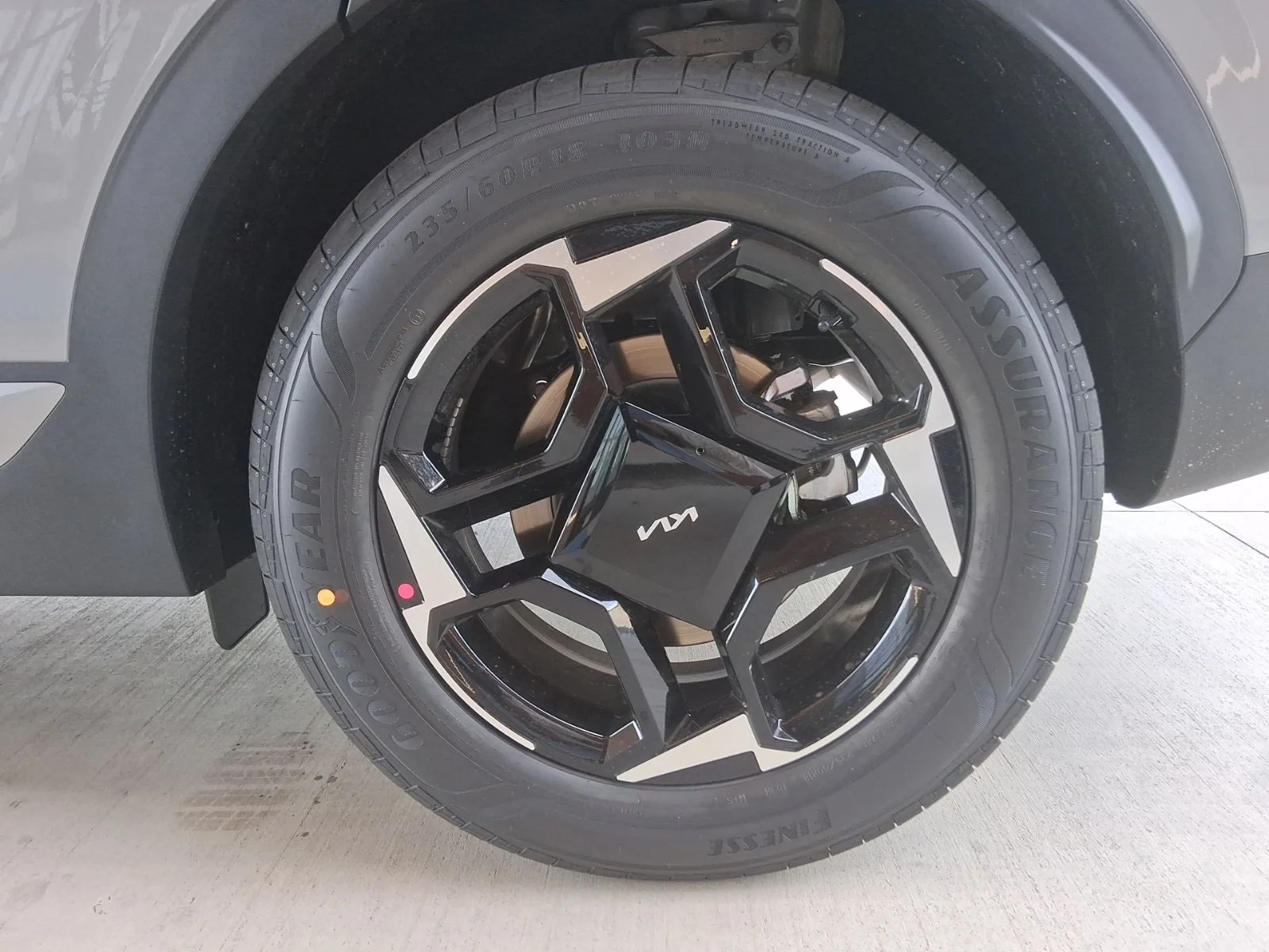 New 2026 Gray Kia EX image 28