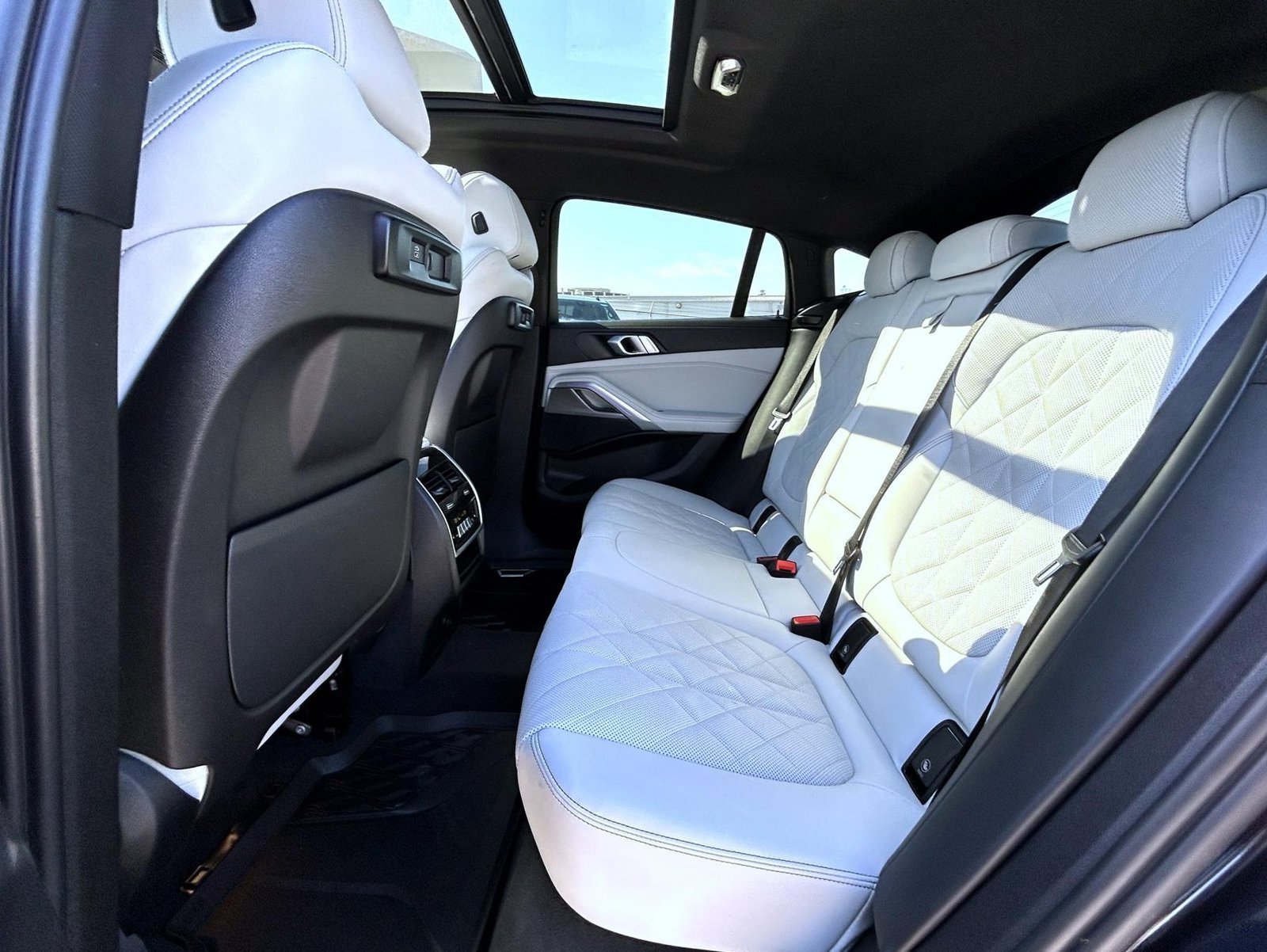 2023 BMW X6 40i - Photo 21