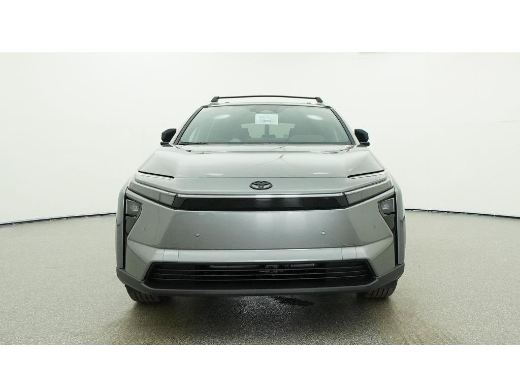 New 2026 Heavy Metal Toyota XLE image 31