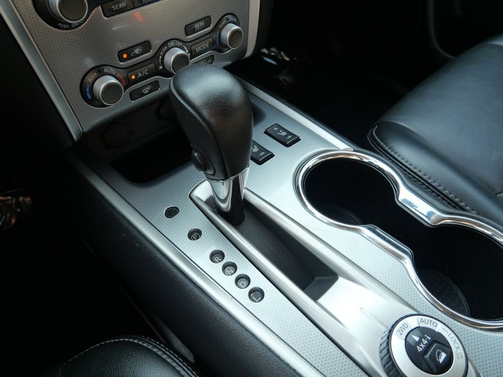 Used 2017 Beige Nissan SL image 24
