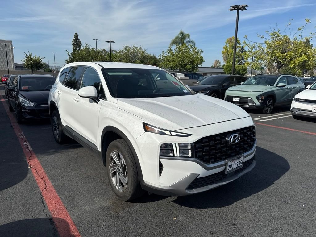2023 Hyundai Santa Fe SE - Photo 4