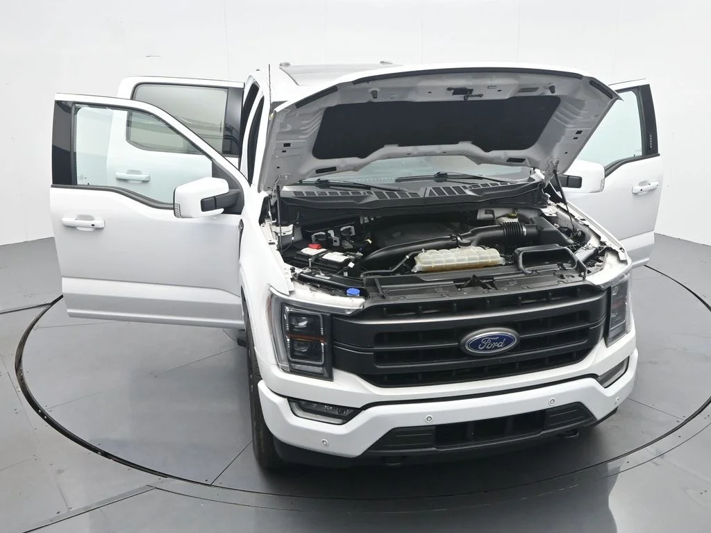 Certified Used 2023 Oxford White Ford Lariat image 46