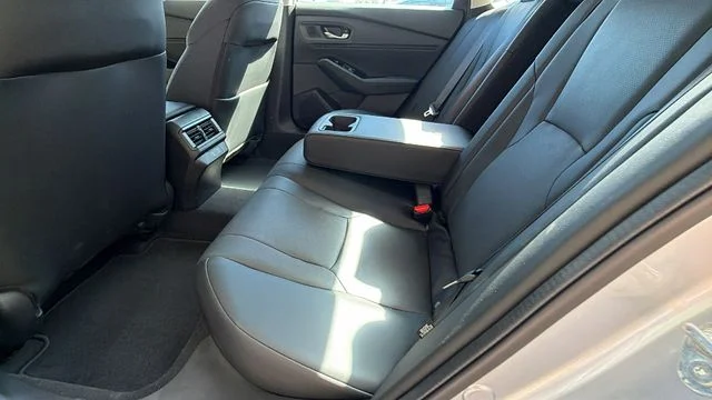New 2026 Solar Silver Metallic Honda Touring Hybrid image 16