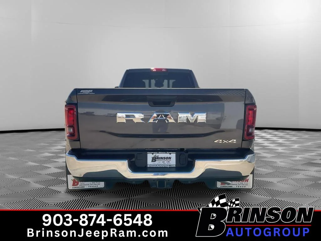 New 2026 Granite Crystal Metallic Clear-Coat Exterior Paint RAM Tradesman image 4