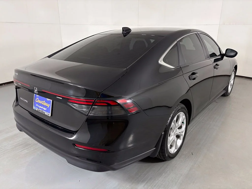 Used 2023 Black Honda LX image 8