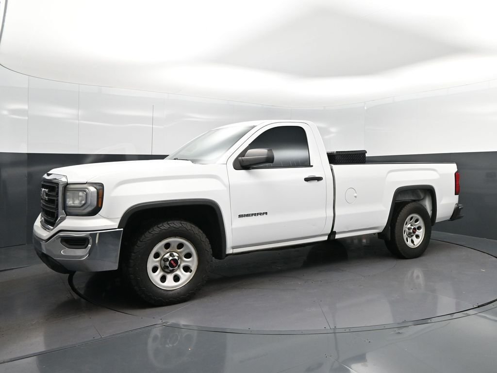 Used 2016 White GMC Base image 3
