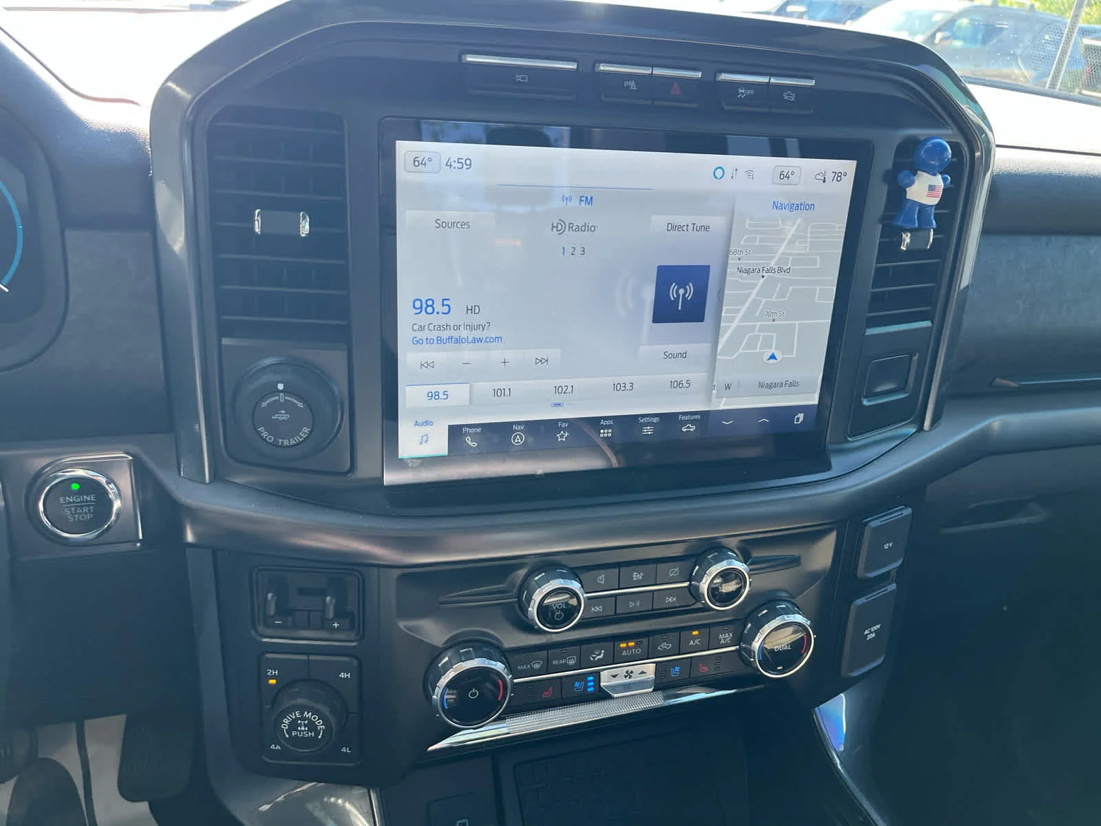 Used 2023 Star White Metallic Tri-Coat Ford Tremor image 6